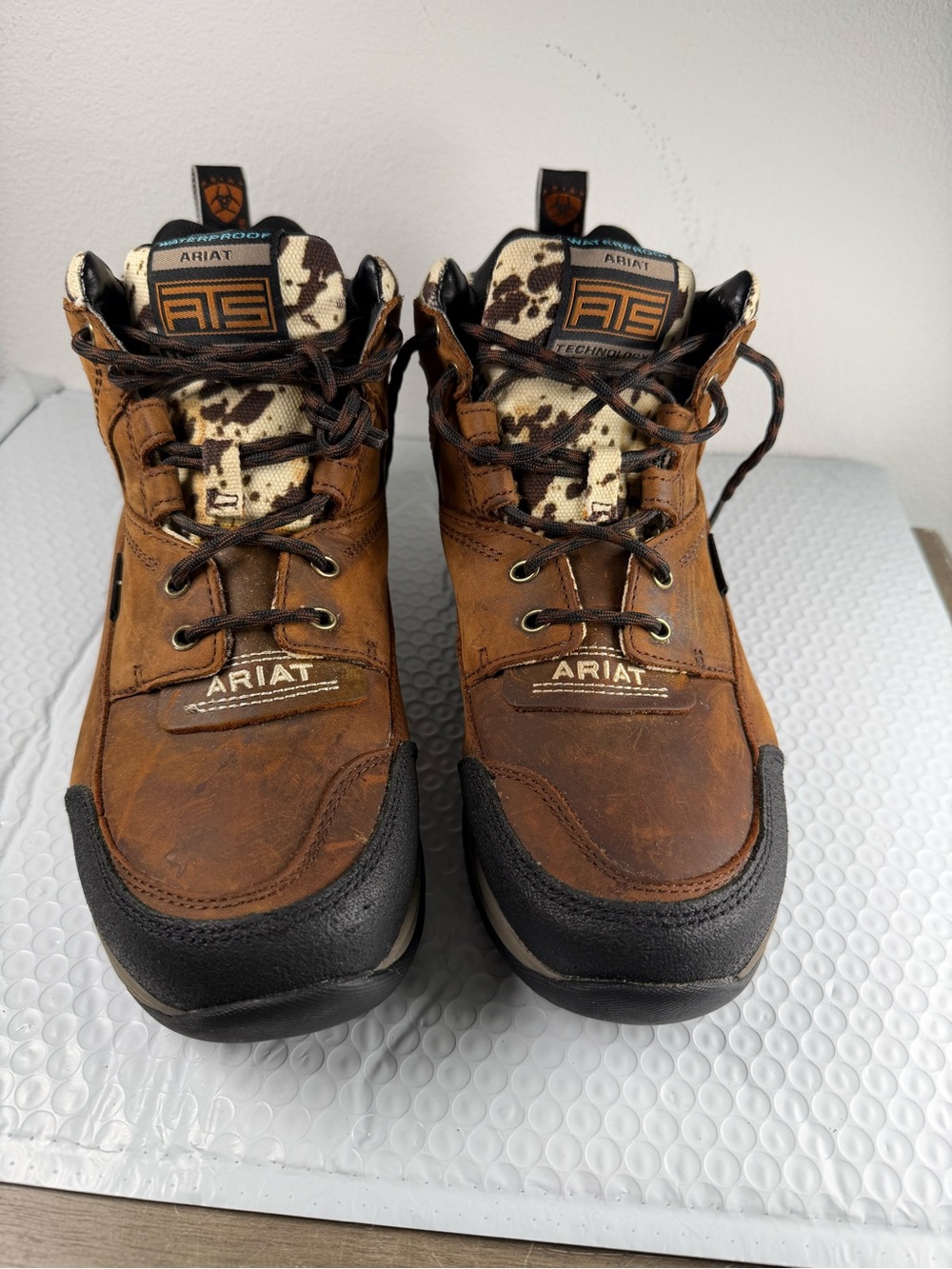 Ariat Terrain Waterproof ATS Brown Leather Hiking Boots Cow Print Men’s 10B - Picture 1 of 7
